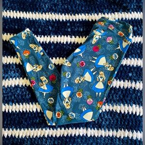 LuLaRoe OS Alice In Wonderland Leggings